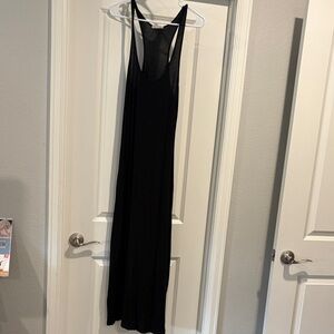 Heart Hips Black Sleeveless Maxi Dress